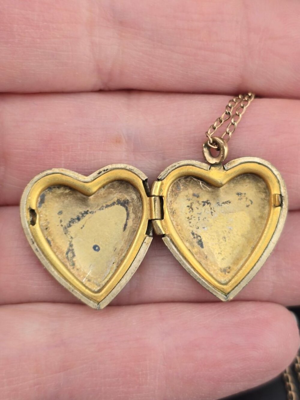 Vintage Gold-Tone Heart Locket Floral Forget me Not Necklace - Picture 3 of 6